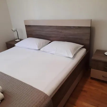 Juliette アパート ザダル