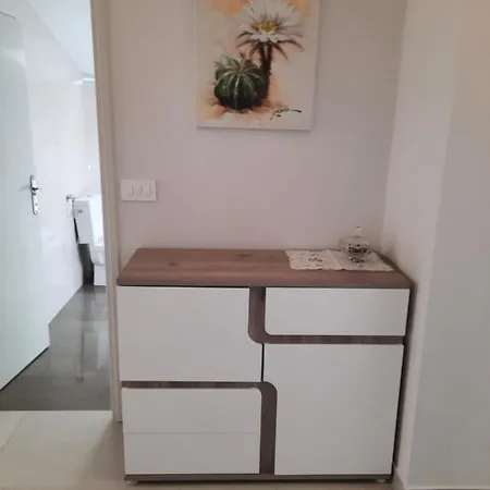 Juliette Apartment