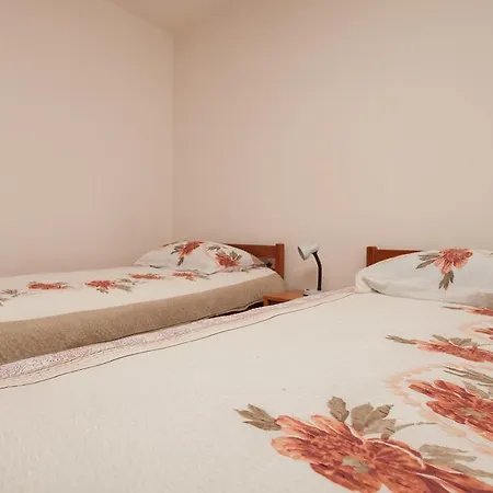 Juliette Apartment *